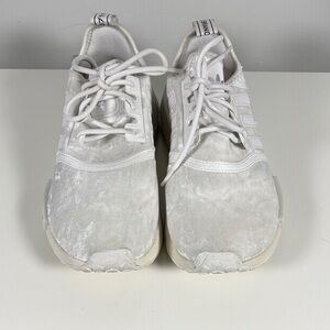 Adidas Women White Tennis Shoes  Size 7 NMD XR1 Limited Edition